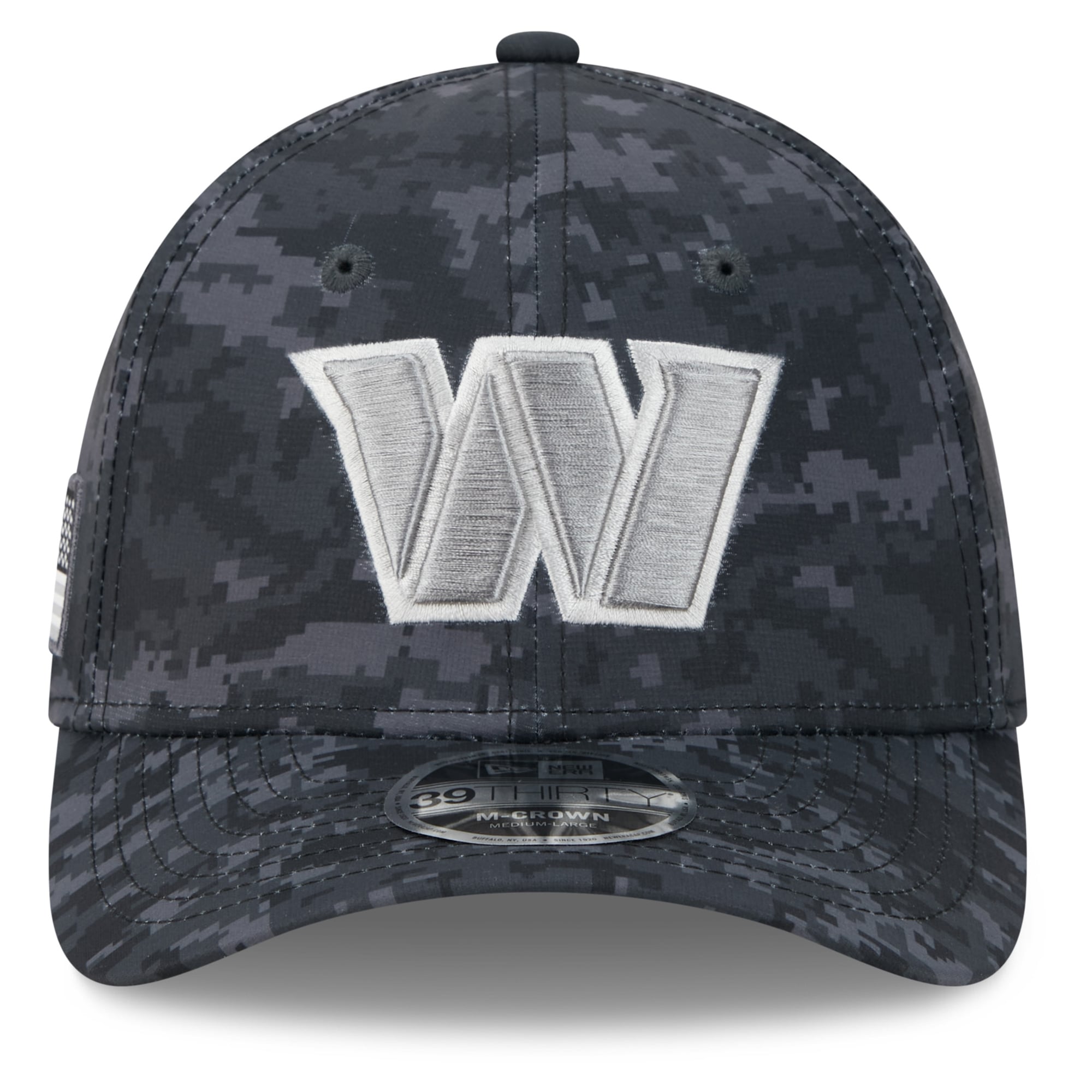Men's New Era Black Washington Commanders 2026 Salute To Service 39THIRTY M-Crown Stretch Hat