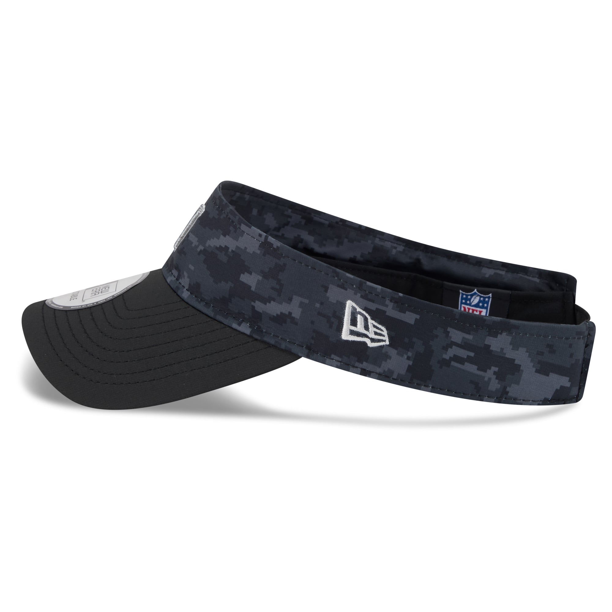 Casquette New Era noire pour homme, modèle Washington Commanders 2026 Salute To Service, visière ajustable