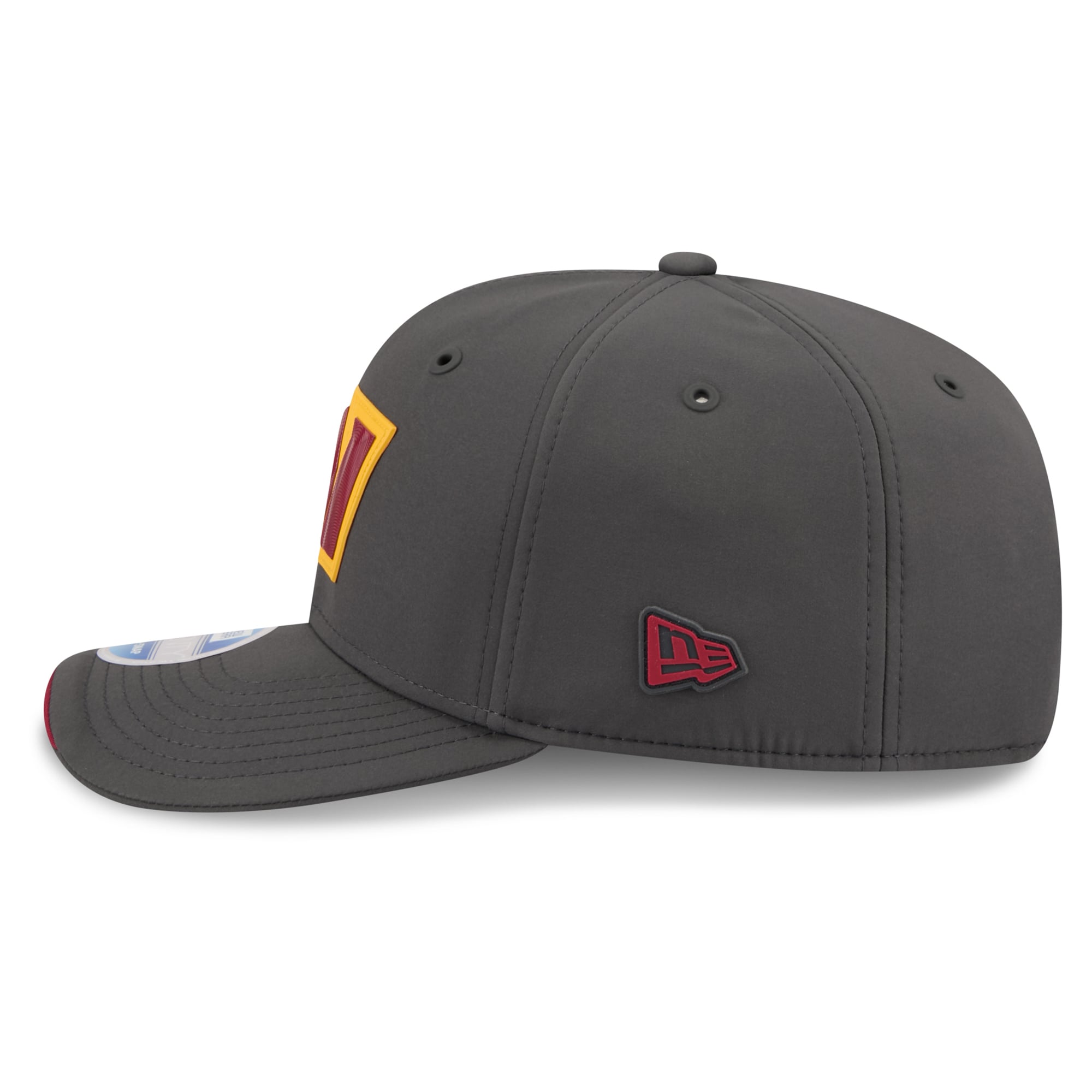 Casquette ajustable New Era Washington Commanders 2026 Sideline pour homme, couleur anthracite, modèle 9SEVENTY