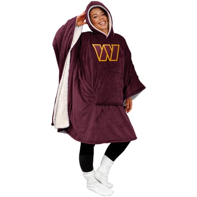 Washington Commanders Pegasus Team 50" x 70" Bloncho Sherpa Fan Cape