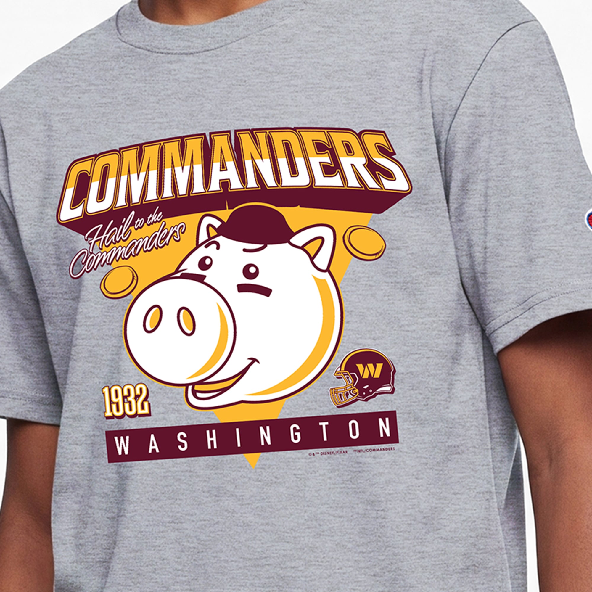 T-shirt Disney x Champion Heather Gray Washington Commanders Hamm pour jeunes