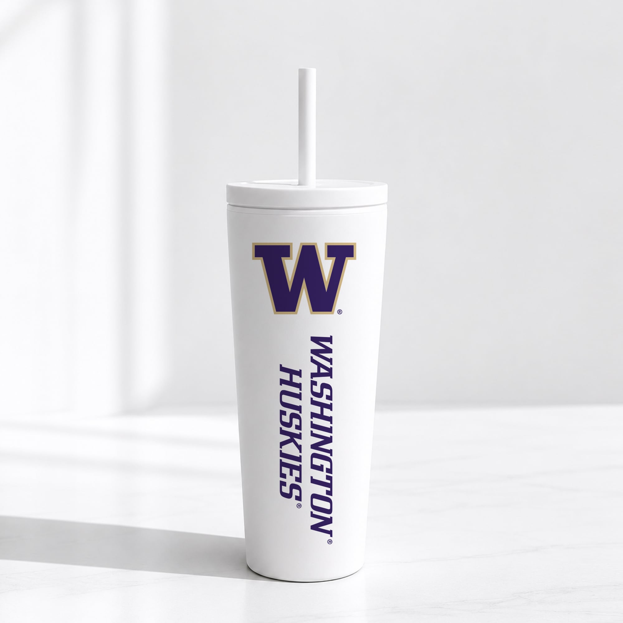 Washington Huskies 24oz. No Spill Straw Tumbler