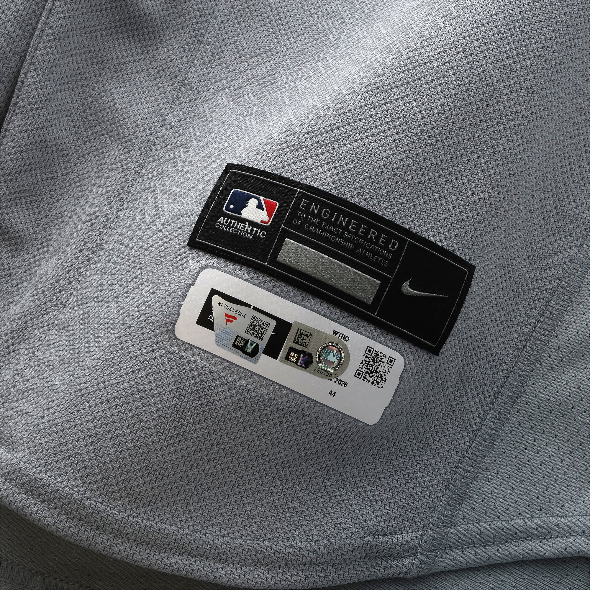 Maillot gris n° 22 de Foster Griffin, joueur des Nationals de Washington, saison 2026 de la MLB
