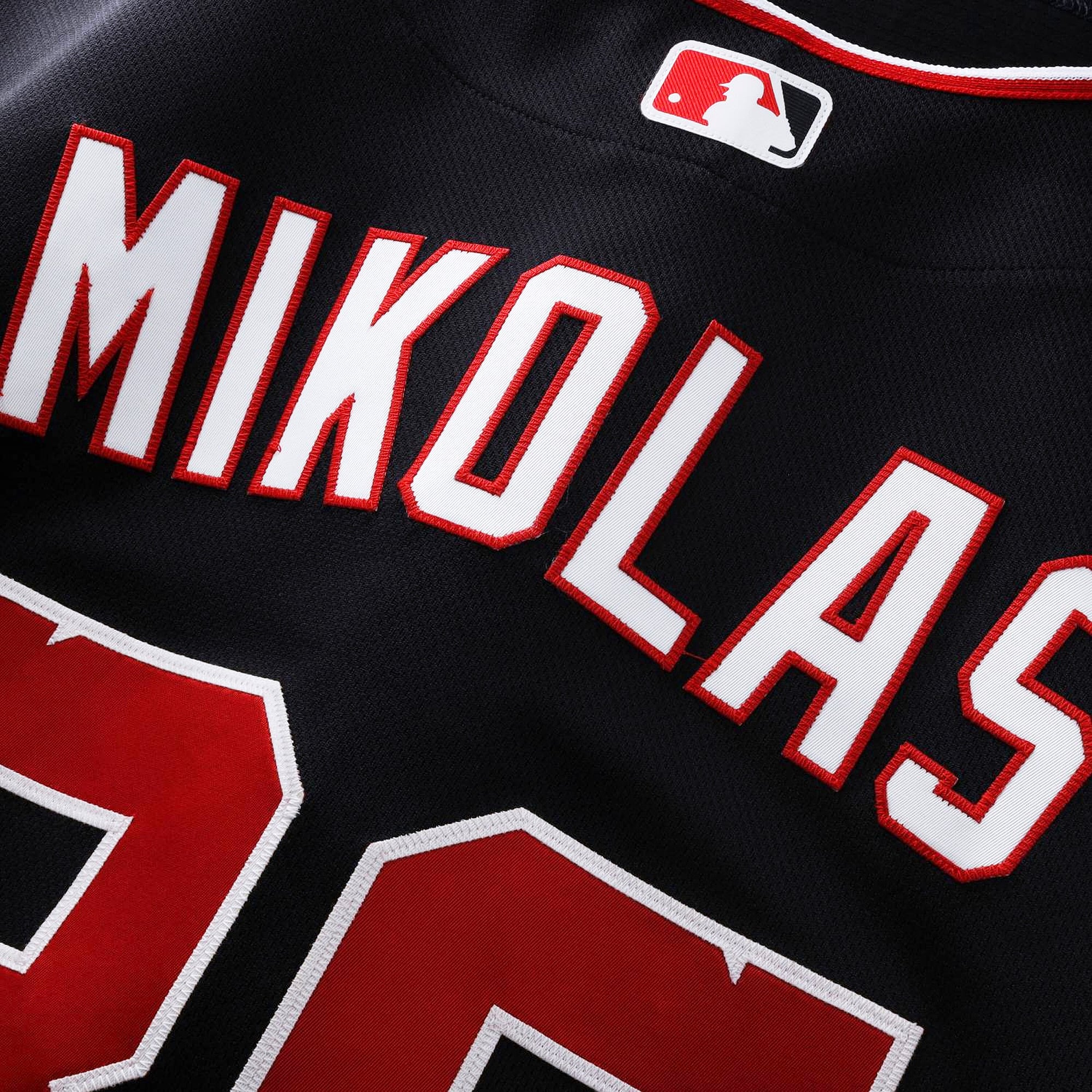 Maillot bleu marine n° 36 porté par Miles Mikolas (Washington Nationals) lors du match contre les Pirates de Pittsburgh le 14 avril 2026