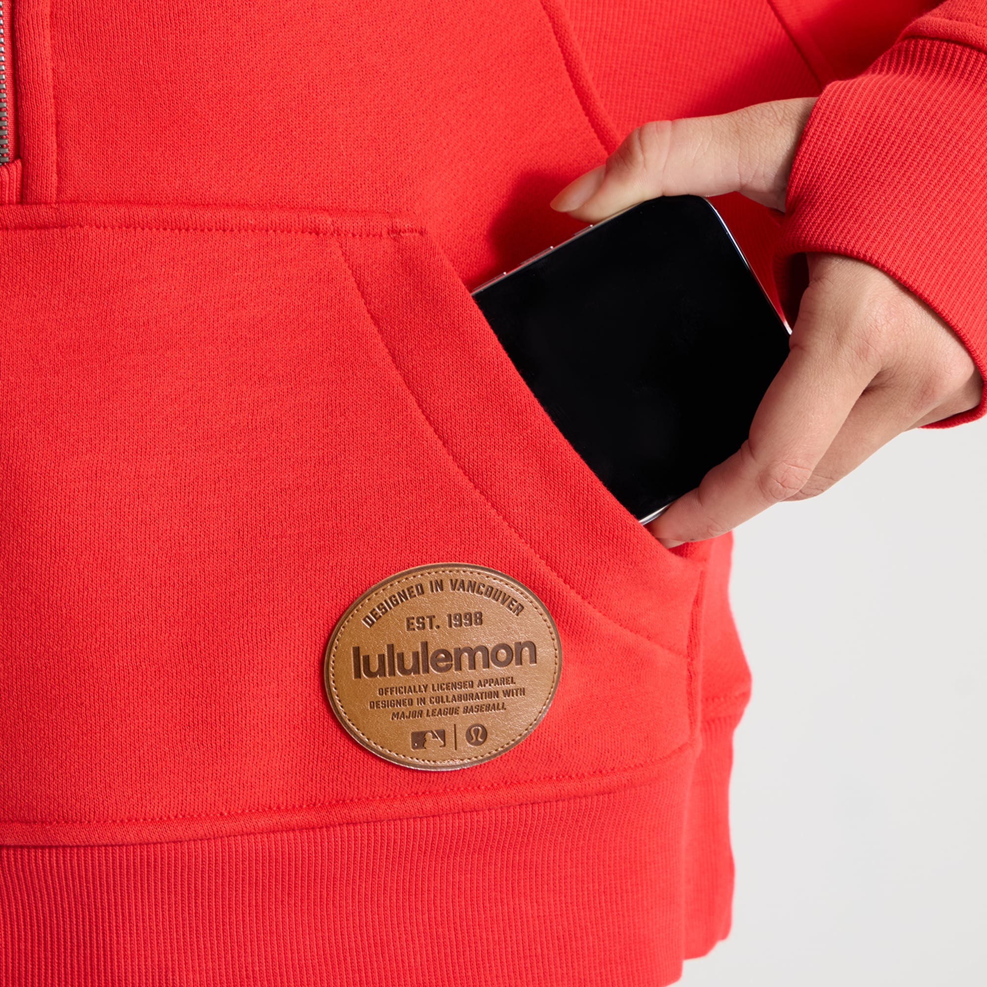 Sweat à capuche zippé surdimensionné True Red Washington Nationals Scuba pour femme de lululemon