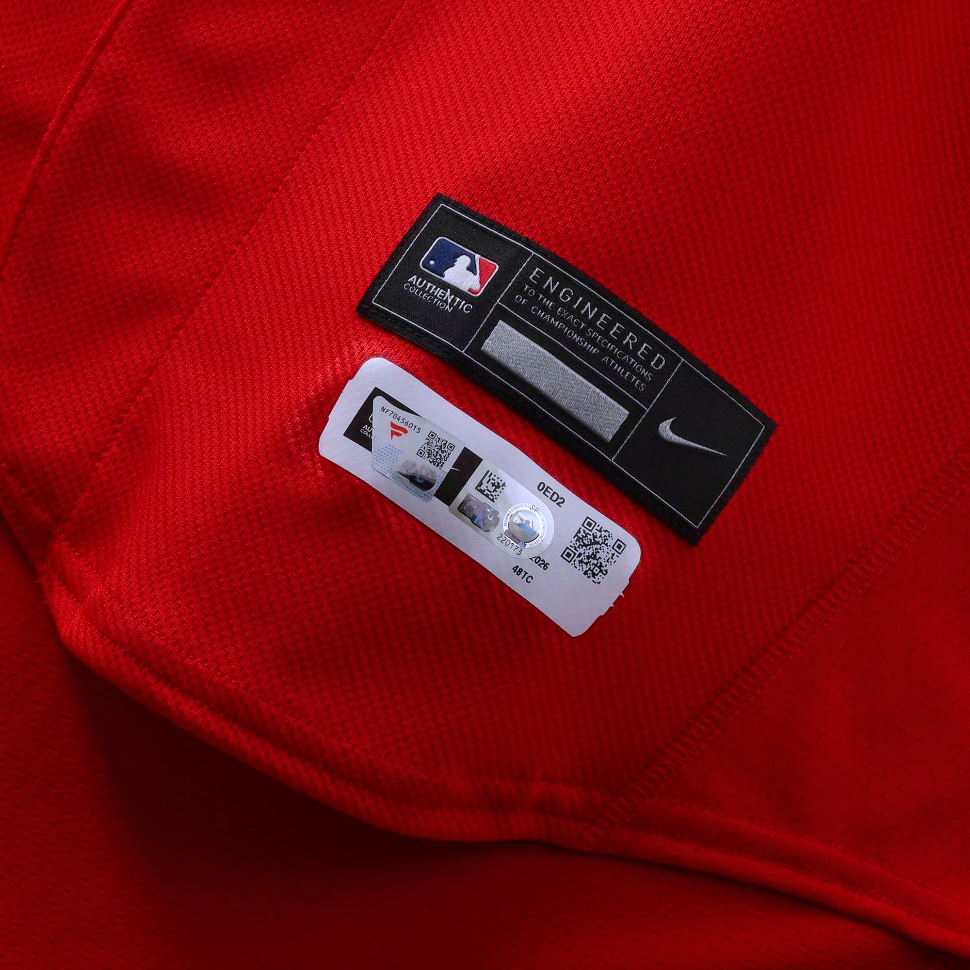 Maillot rouge n° 18 de Zack Littell, joueur des Nationals de Washington, saison 2026 de la MLB