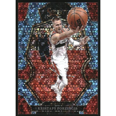 2022-23 Select Prizms Light Blue Disco #104 Kristaps Porzingis