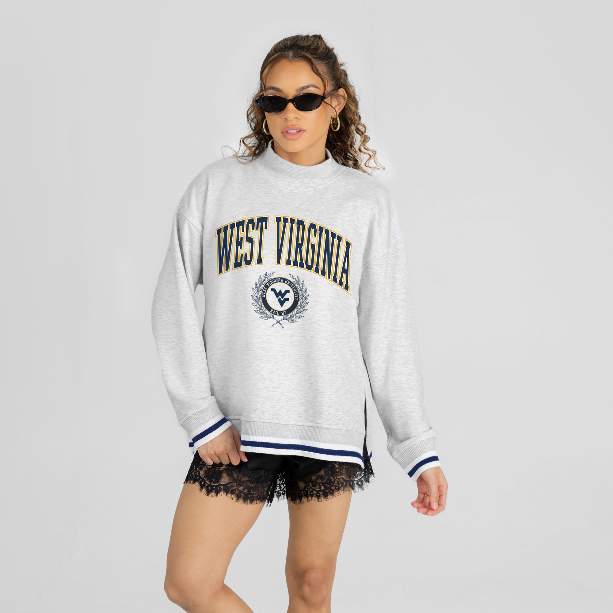 Sweat-shirt à col montant rayures contrastées « Gameday Couture » gris des West Virginia Mountaineers pour femmes