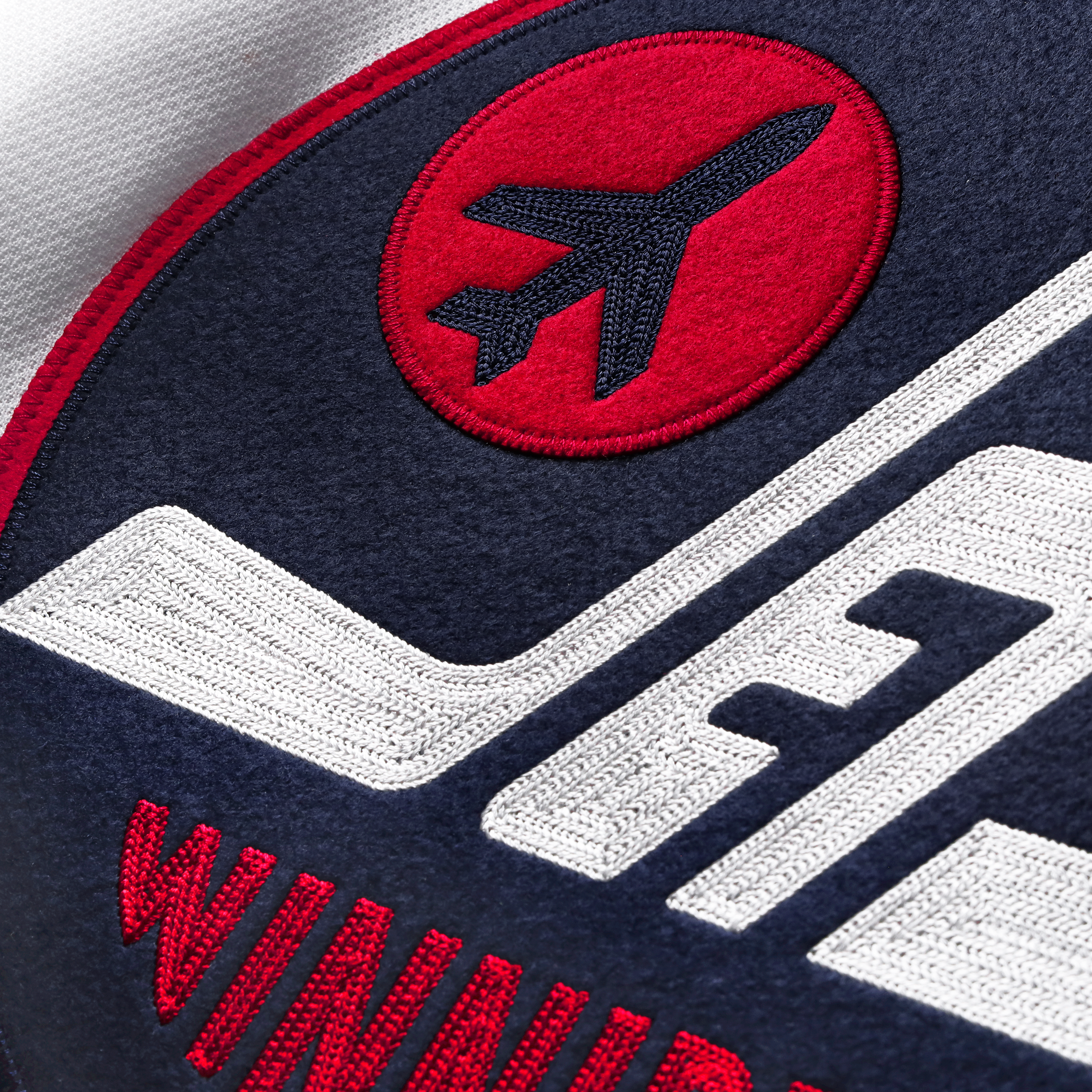 Maillot authentique professionnel blanc Fanatics des Jets de Winnipeg, édition classique du patrimoine la LNH 2026