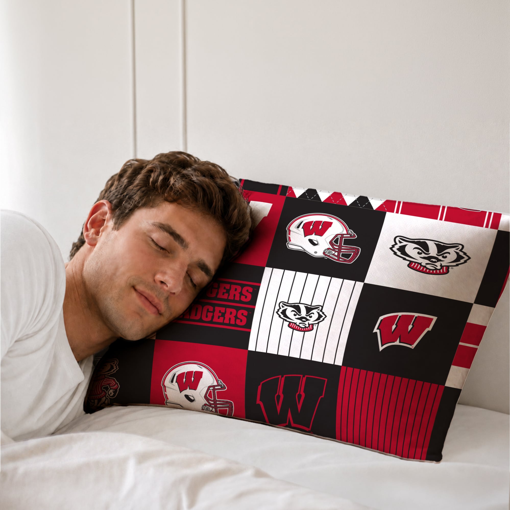 Ensemble de literie trois pièces Pegasus Wisconsin Badgers Patchwork Plaid pour lit double/queen